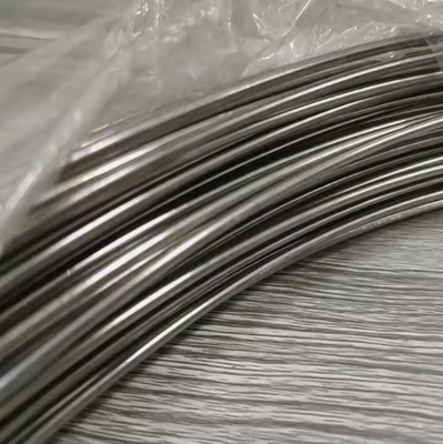 Un buon prezzo. 5.5mm filo di acciaio in bobine ASTM AISI SS filo SUS 0,13mm-3mm filo di acciaio inossidabile in linea