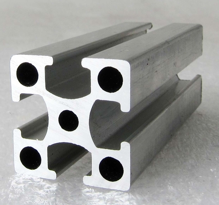 Un buon prezzo. 40x40 6m Produttore 4040 Profili di estrusione in alluminio personalizzati in linea