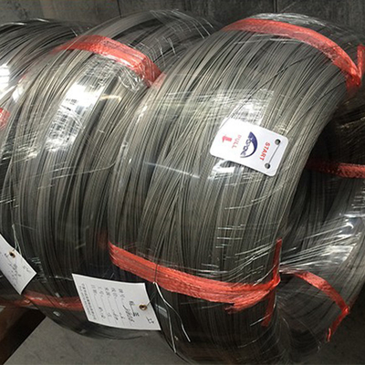 Un buon prezzo. Alta resistenza alla corrosione Aisi 304 SS Corde in acciaio inossidabile da 1,5 mm in linea