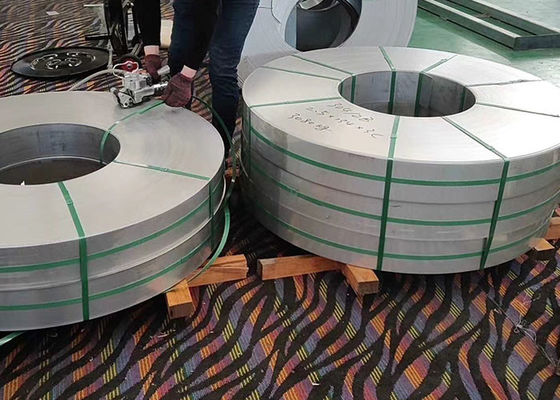 Un buon prezzo. 2D rotolo 1,4509/439 della striscia di acciaio inossidabile di rivestimento per il tubo di scarico in linea