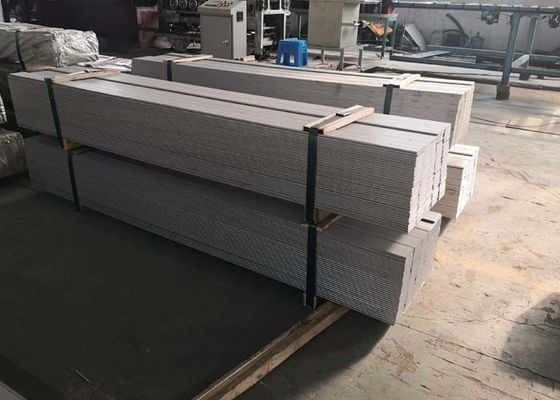 Un buon prezzo. spessore di superficie regolare dello strato laminato a caldo 50mm di acciaio inossidabile 317L in linea