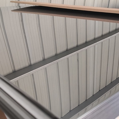 Un buon prezzo. MTC dello strato laminato a freddo spessore dell'acciaio inossidabile di 0.3-6mm, certificazione di iso in linea