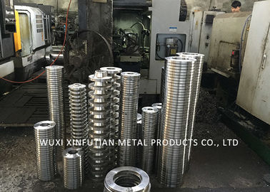Un buon prezzo. PN16 saldato/10 accessori per tubi dell'acciaio inossidabile della flangia ASTM A182 WN/COSÌ/BL/interruttore in linea