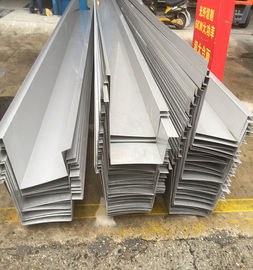 Un buon prezzo. 201 304 316 430 Manica a forma di U profilati a U laminato a caldo di profili dell'acciaio inossidabile in linea