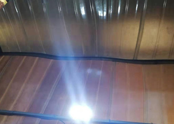 Un buon prezzo. lo specchio 8K di 3mm ha laminato a freddo la resistenza al calore dello strato di acciaio inossidabile in linea