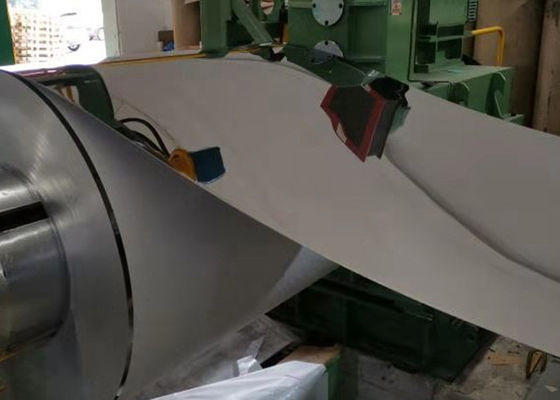 Un buon prezzo. Incidendo rivestimento 0.4mm del nastro piatto di acciaio inossidabile di 430 sedere in linea