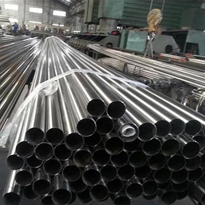 Un buon prezzo. Tubi saldati decorativi di acciaio inossidabile Inox nel grado 316 in linea